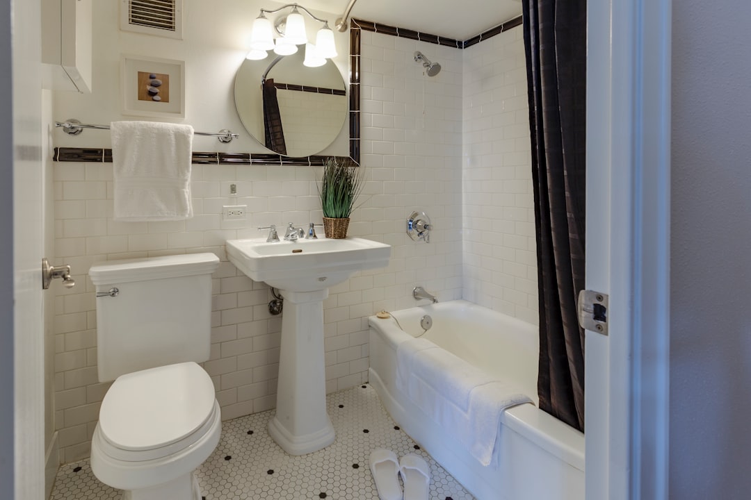 Grout Cleaning Prague β Restoring Tile Joints in Bathrooms and Floors