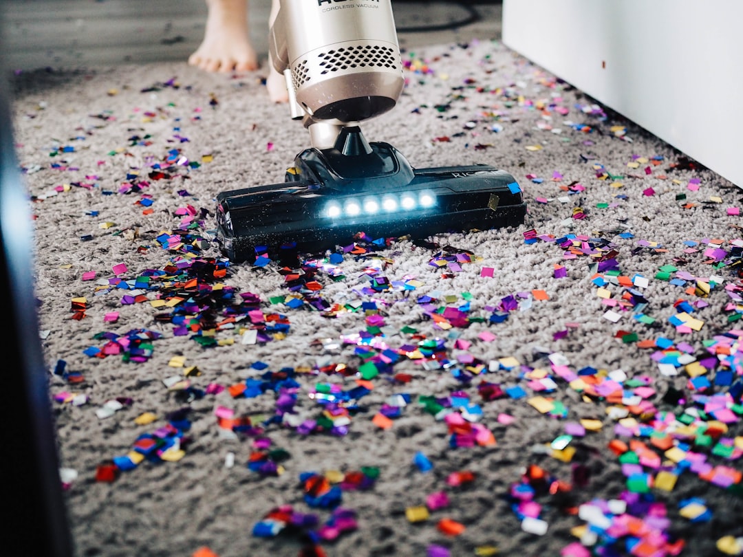 Carpet Stain Removal Prague β Professional Treatment by BeeClean